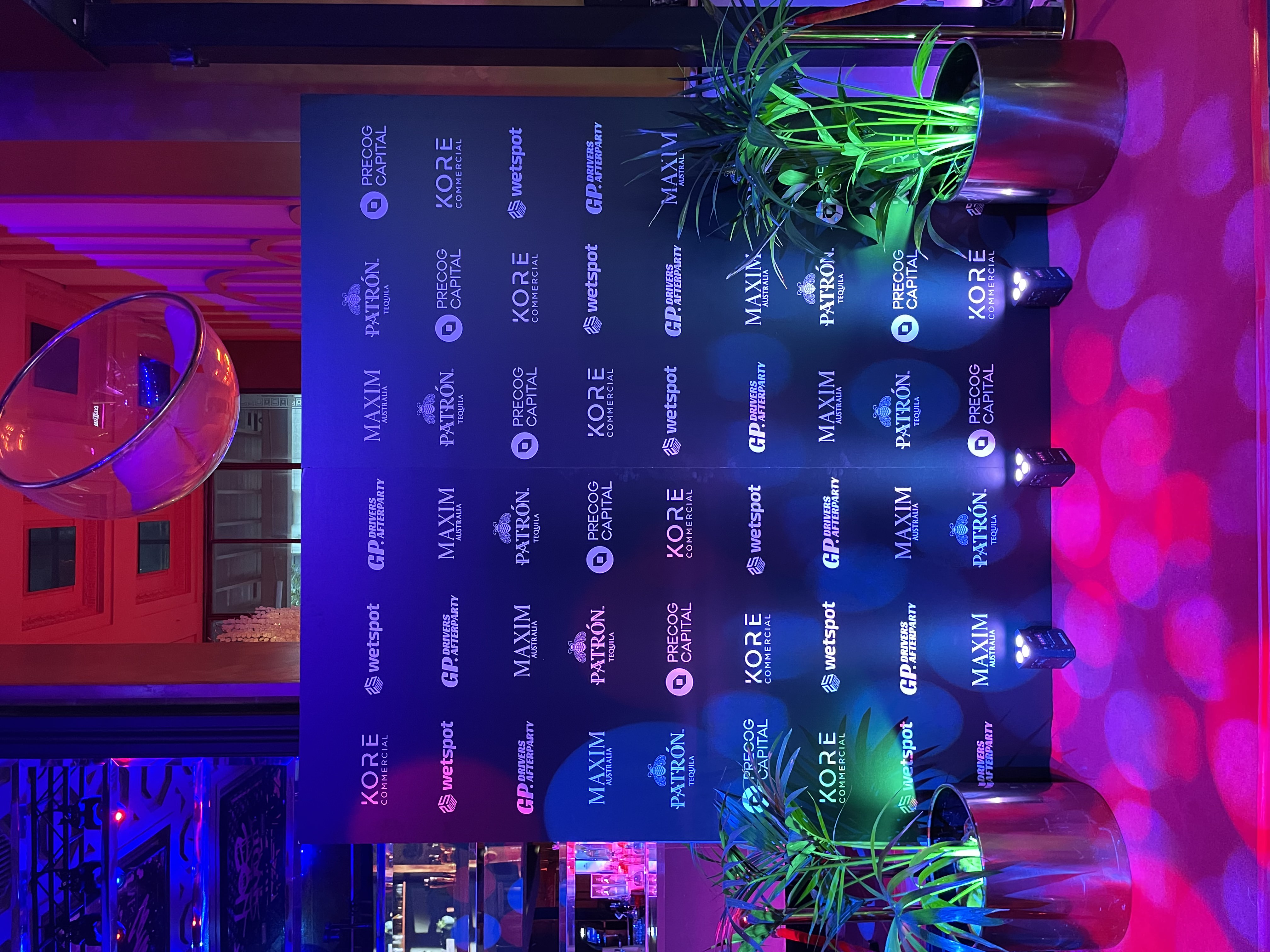 Media wall for conferences